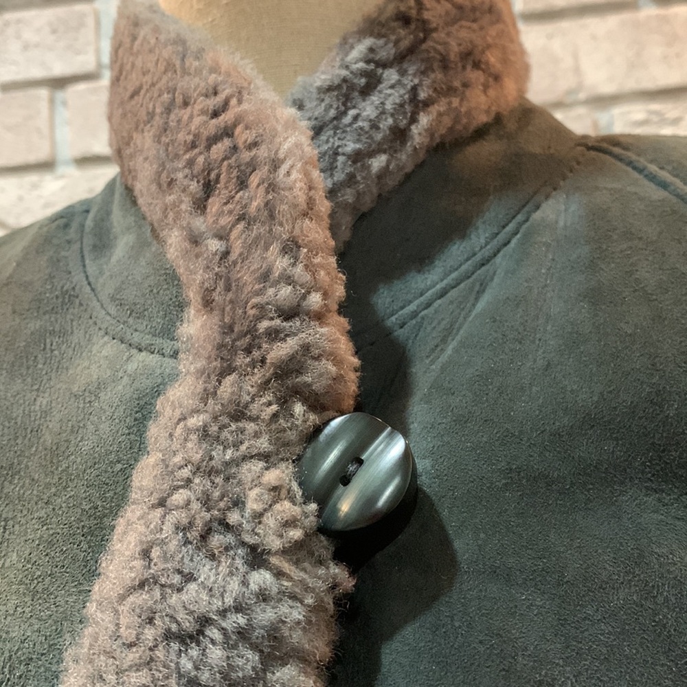 ❄️ Hide Society Genuine Shearing Coat Vintage Made in Canada - Picture 9 of 11